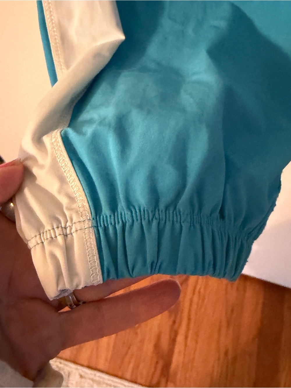 Lululemon Color blocked detail, blue, vacation, straight leg cut, mid rise waist - Picture 8 of 8